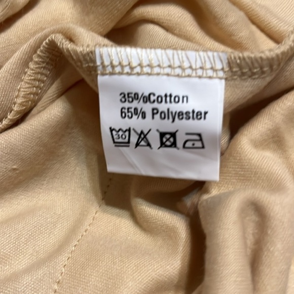 NWT Sleeveless romper Loose Fit Adjustable Spaghetti Strap Shorts w/Pockets - Picture 6 of 6